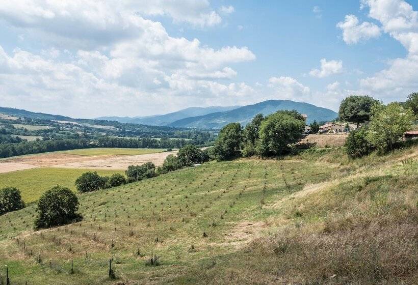 Отель Agriturismo Goccia Di Luna