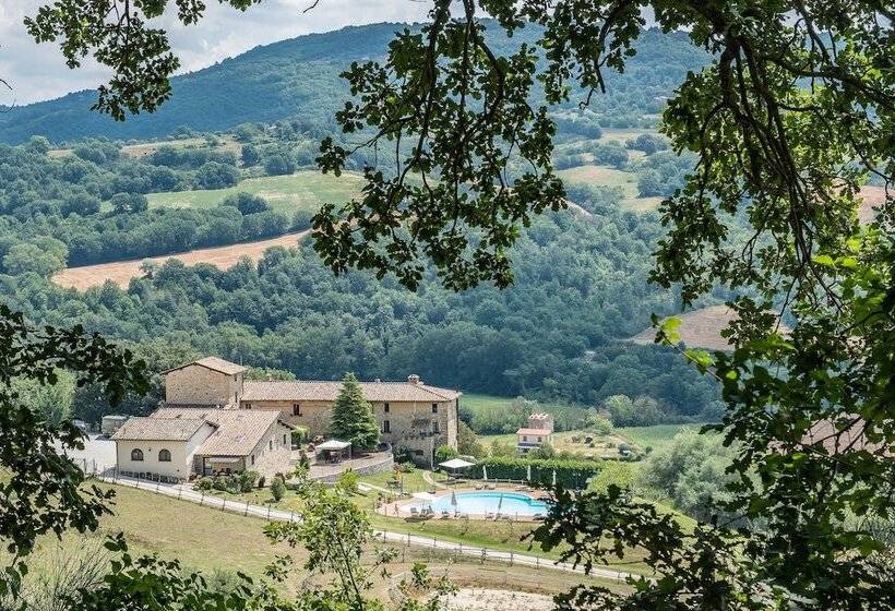 Отель Agriturismo Goccia Di Luna