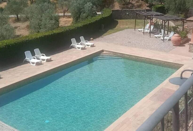 בית מלון כפרי Agriturismo Tenuta Cantagallo