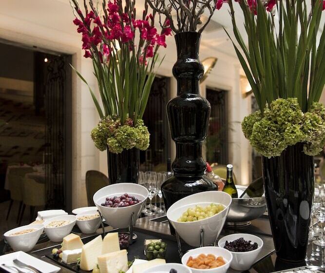 Aria Hotel Budapest By Library Hotel Collection