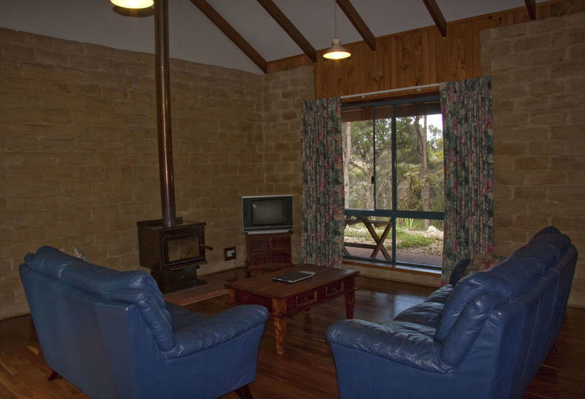 فندق Denmark Forest Retreat