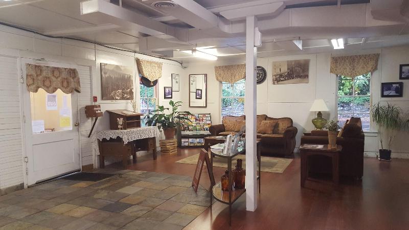 فندق Carson Hot Springs Resort & Spa