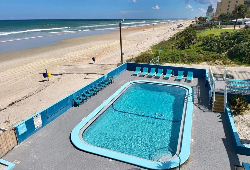 فندق Chateau Mar Beach Resort