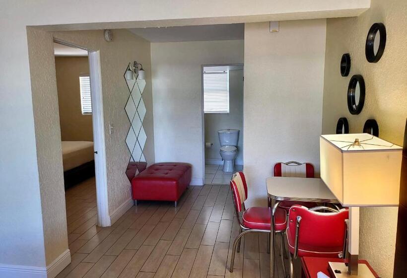 فندق Chateau Mar Beach Resort