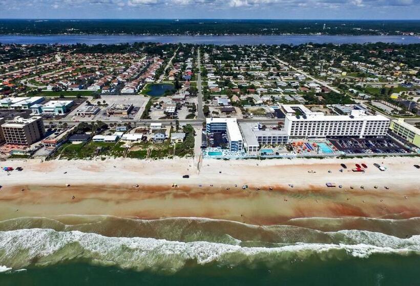 فندق Chateau Mar Beach Resort