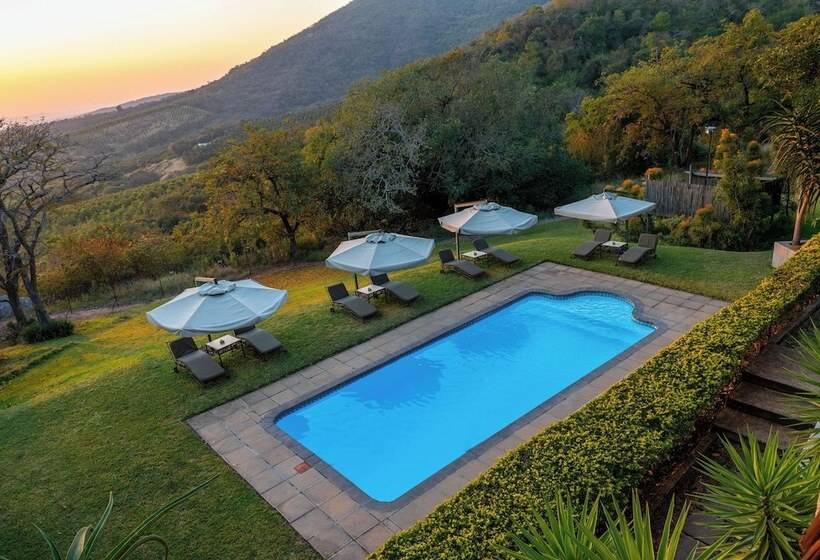 호텔 Chestnut Country Lodge