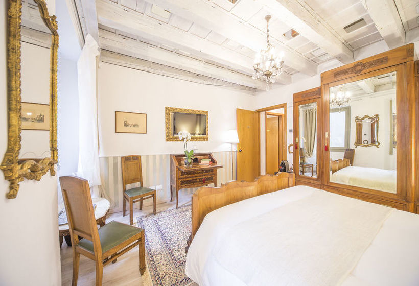 هتل Corte Realdi Boutique Rooms Verona