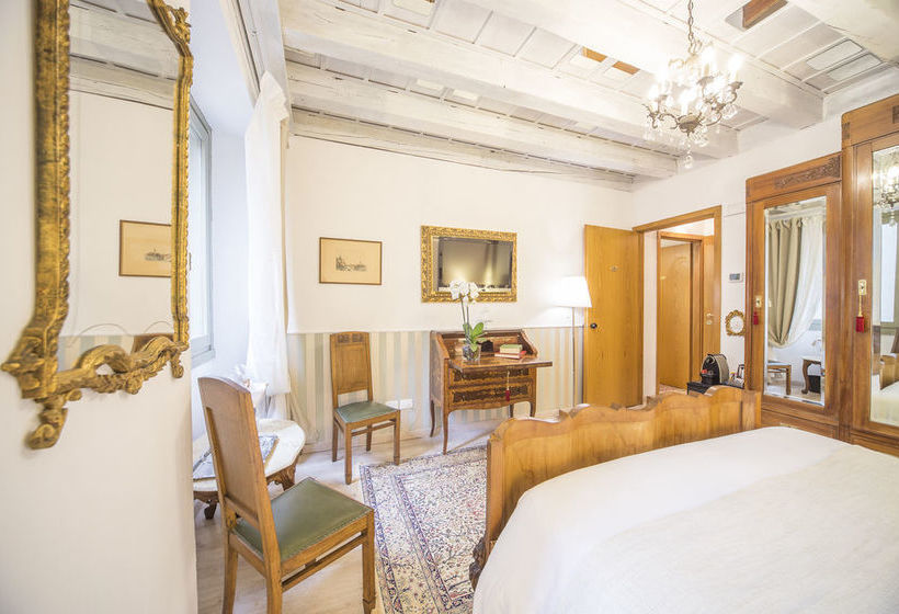 هتل Corte Realdi Boutique Rooms Verona