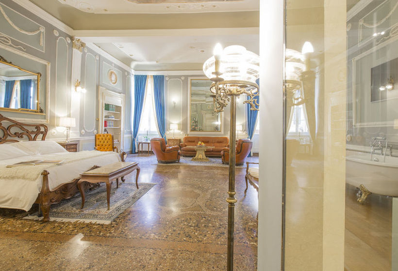 هتل Corte Realdi Boutique Rooms Verona