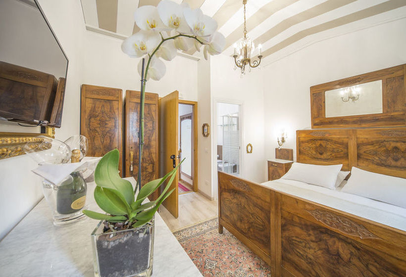 هتل Corte Realdi Boutique Rooms Verona