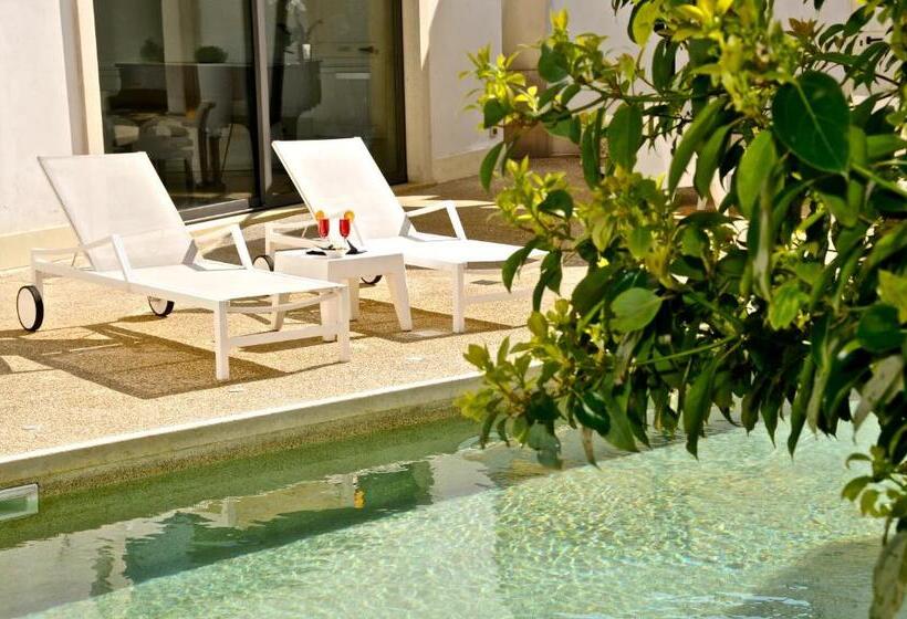 Отель Del Conte