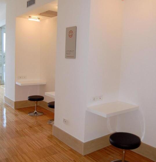 Отель Del Conte