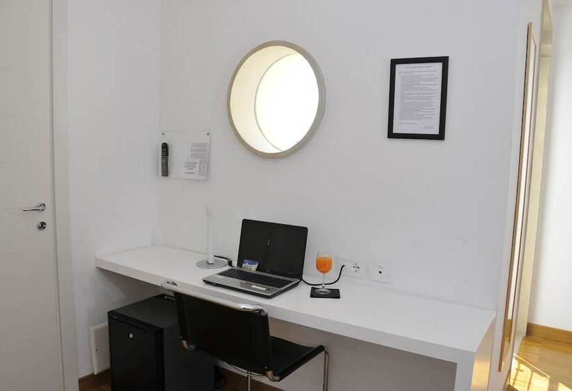 Отель Del Conte