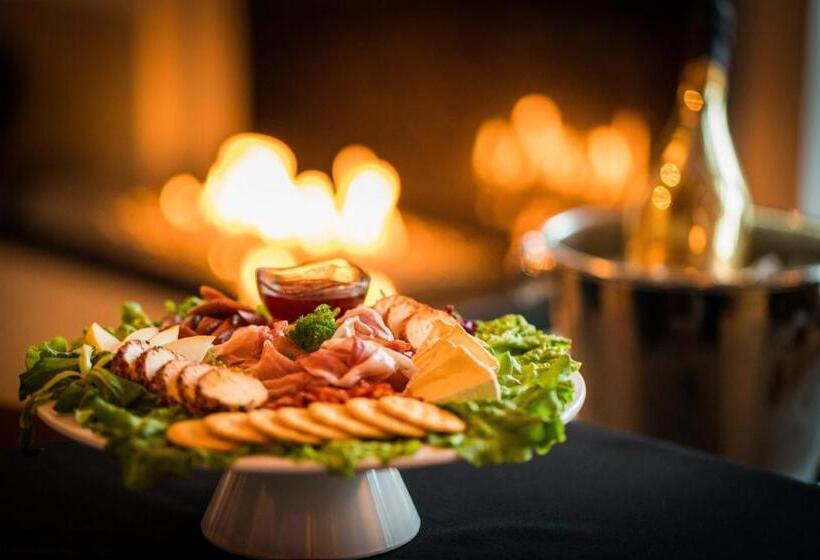 هتل Diamond Suites By Reykjavik Keflavik Airport