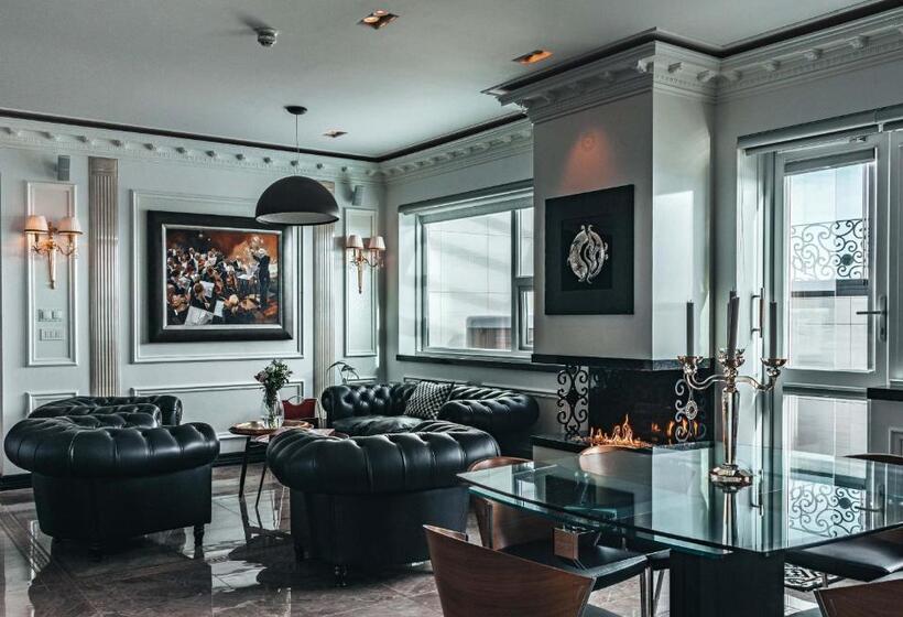 هتل Diamond Suites By Reykjavik Keflavik Airport