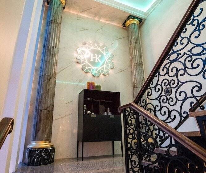 هتل Diamond Suites By Reykjavik Keflavik Airport