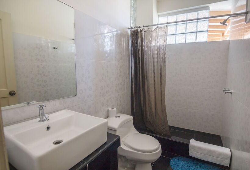 בית מלון כפרי Don Giovanni Mancora