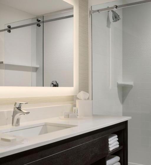 فندق Fairfield By Marriott Waterbury Stowe