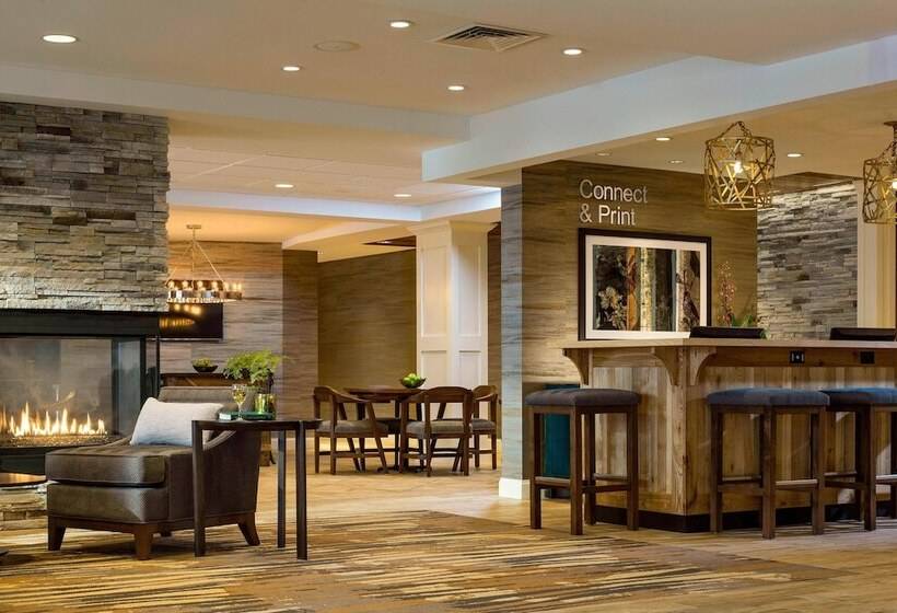 فندق Fairfield By Marriott Waterbury Stowe