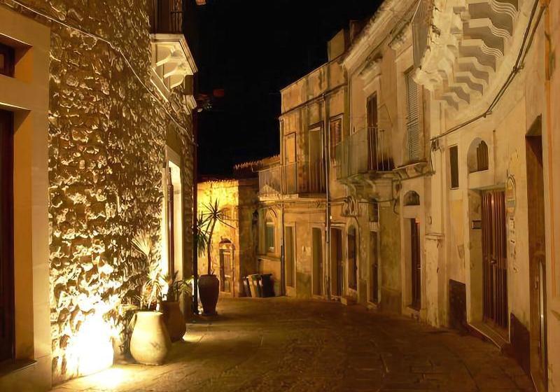 בית מלון כפרי Giumbabulla Luxury House