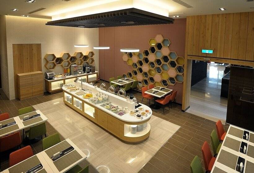 ホテル Golden Tulip Glory Fine