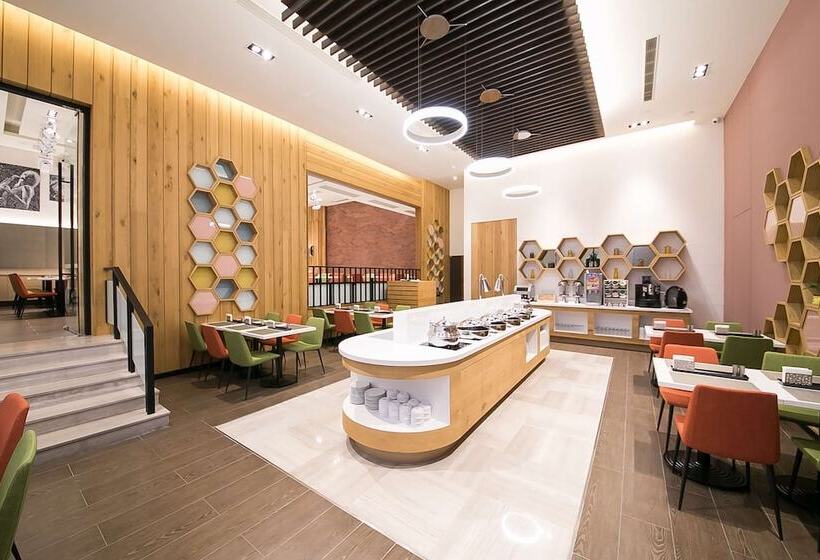 ホテル Golden Tulip Glory Fine