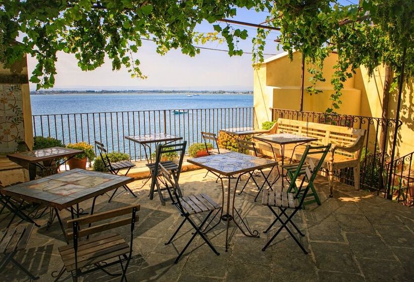 בית מלון כפרי Henry's House