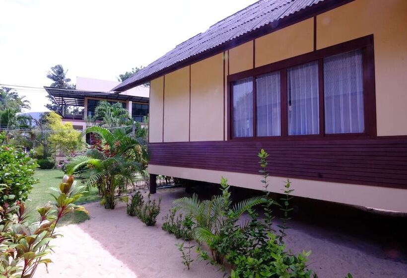 בית מלון כפרי Lolita Bungalow