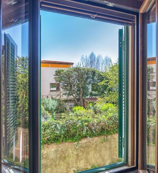 هتل Maison Dei Miracoli