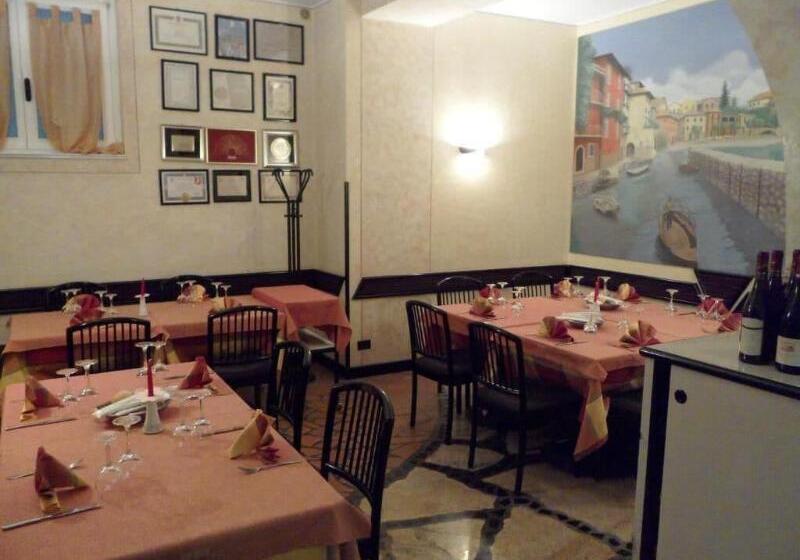 Отель Montecodeno