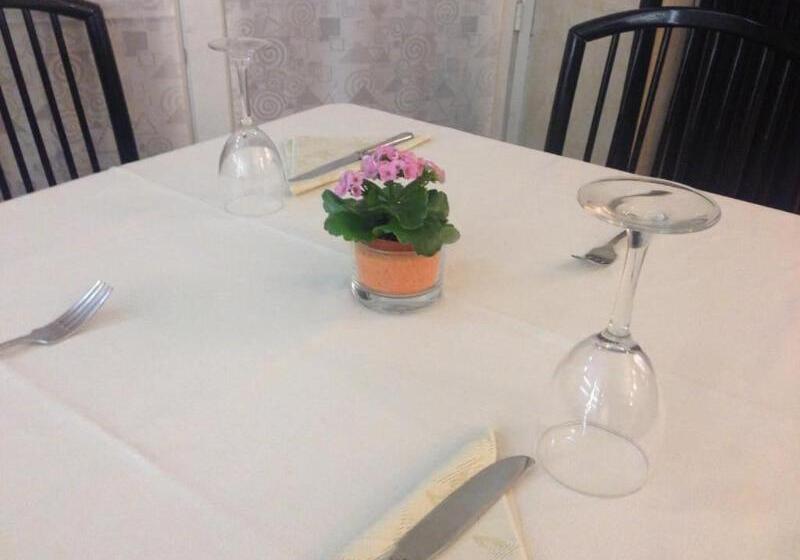 בית מלון כפרי Montecodeno