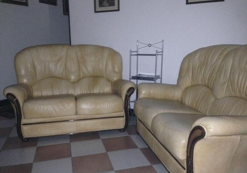 בית מלון כפרי Montecodeno