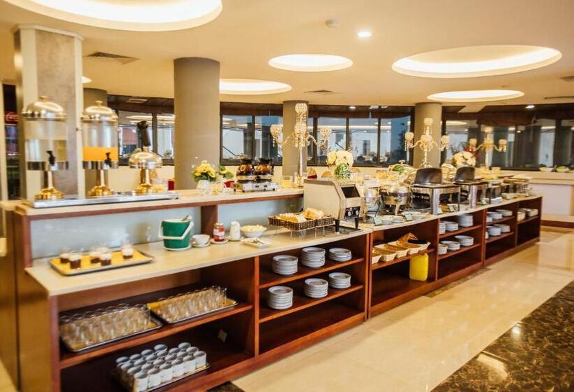 هتل Muong Thanh Vinh