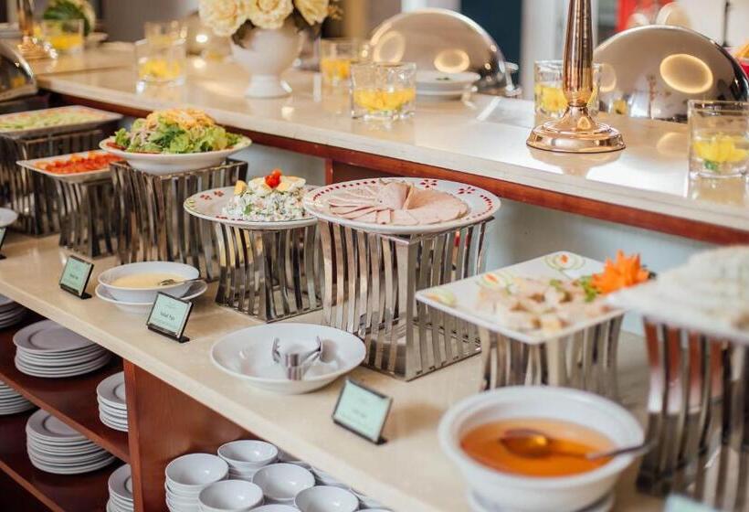 هتل Muong Thanh Vinh