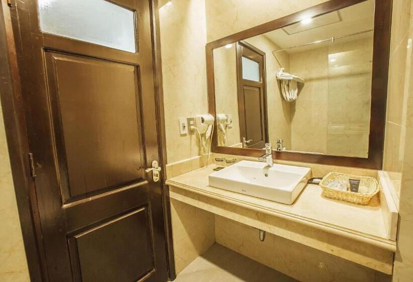 هتل Muong Thanh Vinh