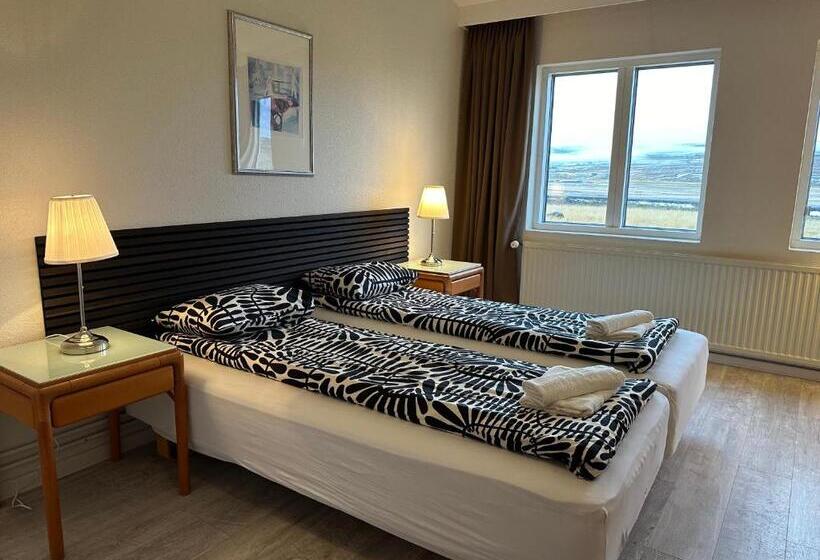 בית מלון כפרי North Star Staðarflöt