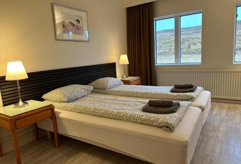 בית מלון כפרי North Star Staðarflöt