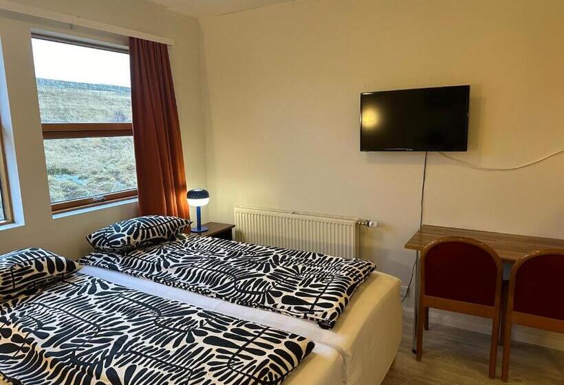 בית מלון כפרי North Star Staðarflöt