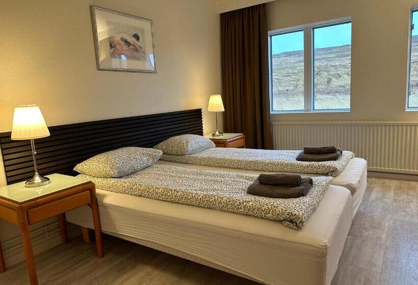 בית מלון כפרי North Star Staðarflöt