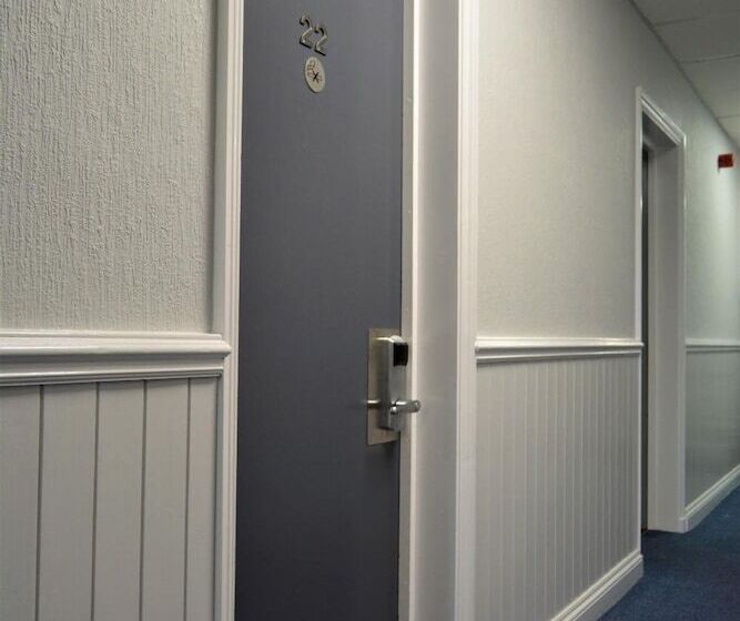 호텔 Oliver Cromwell