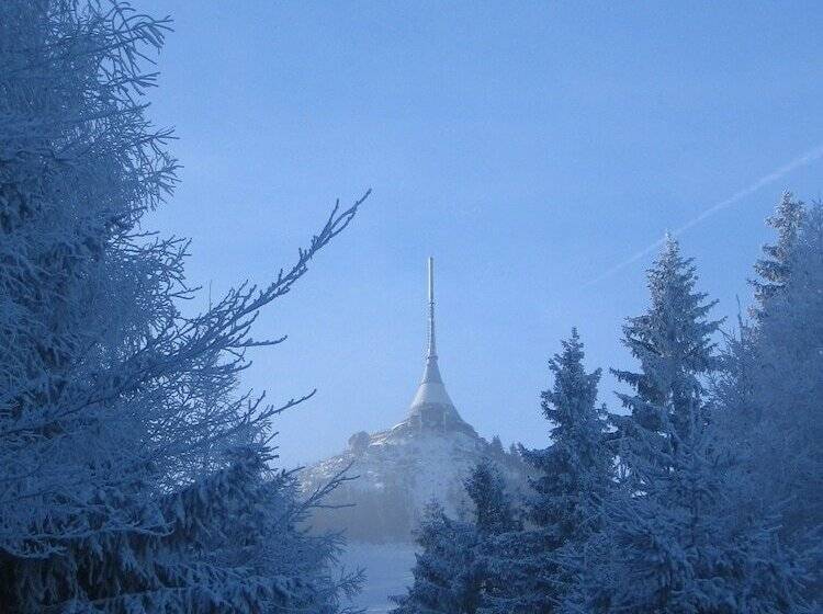 فندق Penzion Jasmín