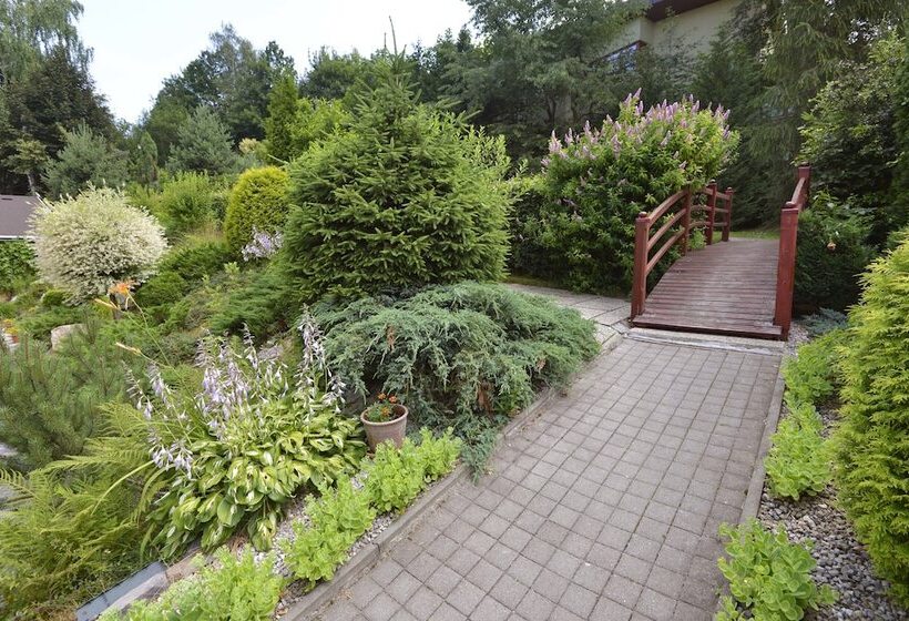 فندق Penzion Jasmín