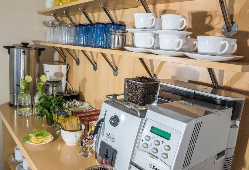 فندق Penzion Jasmín