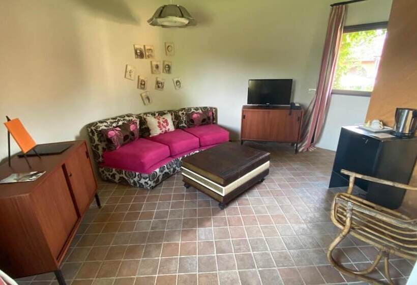 ホテル Relais Cascina Scottina