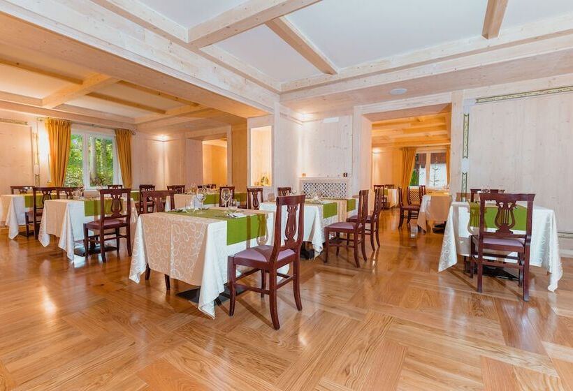 Отель Serena Cortina