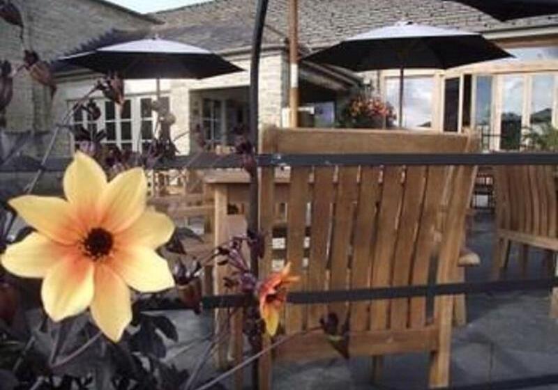 فندق Sturdys Castle