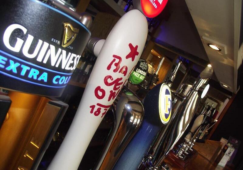 فندق Sturdys Castle