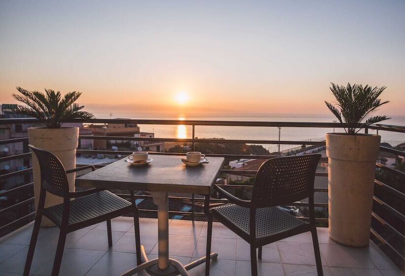 هتل Taormina Palace