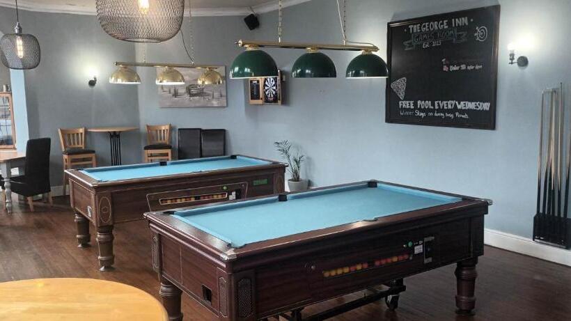 Отель The George Inn