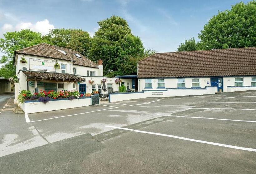 בית מלון כפרי The Well Guesthouse